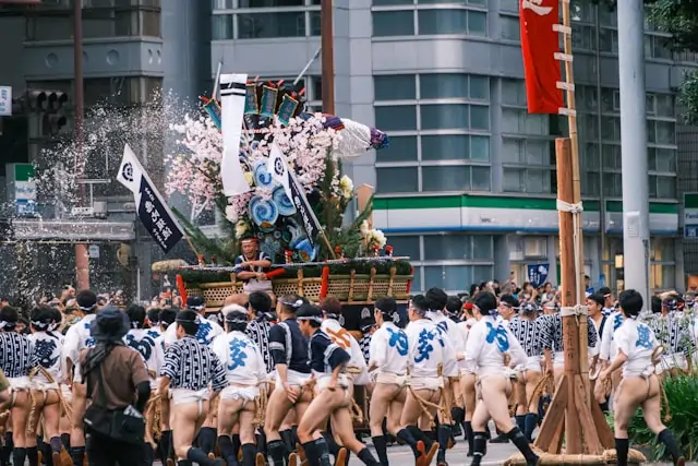 Go Holidays Sanno Matsuri