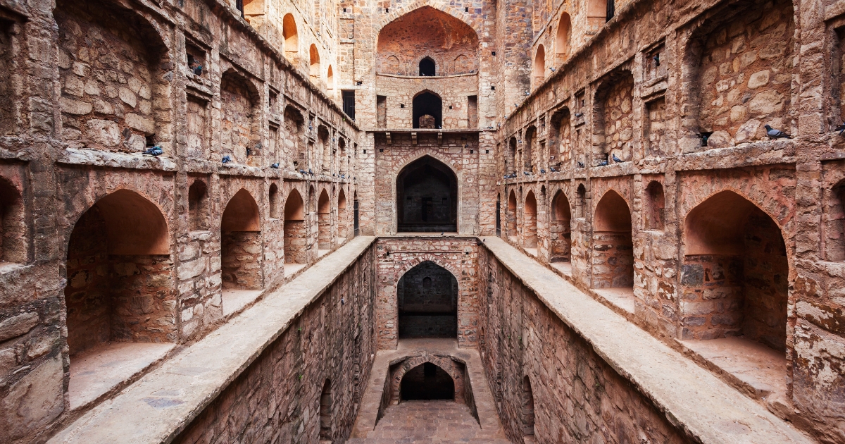 Agrasen ki Baoli step well, Delhi
